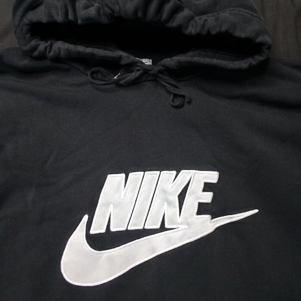 Vintage Y2K Nike Logo Hoodie Sweatshirt Embroidered